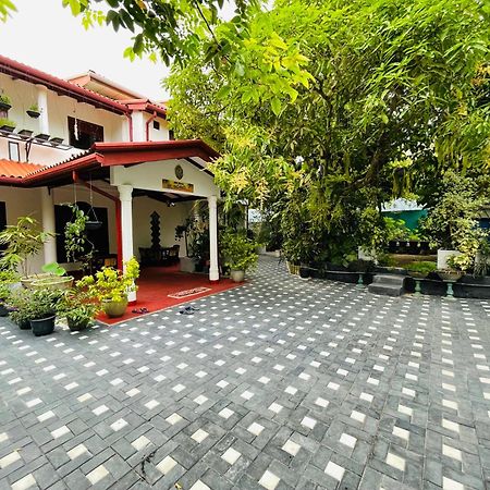 Kanthi Holiday Rest Homestay Mirissa Exterior photo
